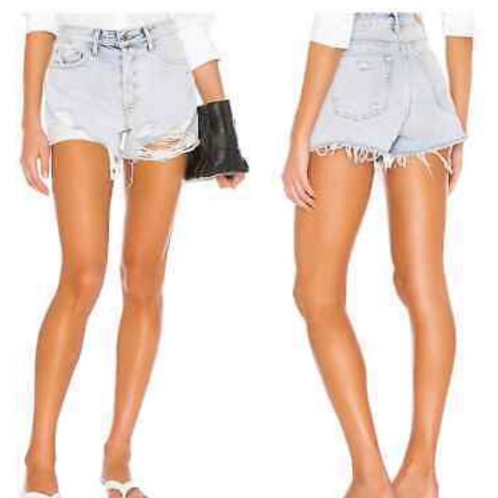 NWT GRLFRND the Helena Light Distressed Sultre short. Size 28 women’s.